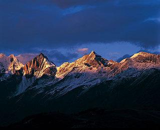 《Ratatan》销量破10万份 宣布10月30日发布重大更新